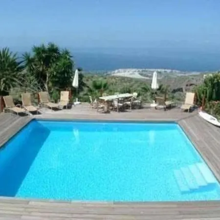 Schoene Sanjuan Mit Pool Und Meerblick Hébergement de vacances *